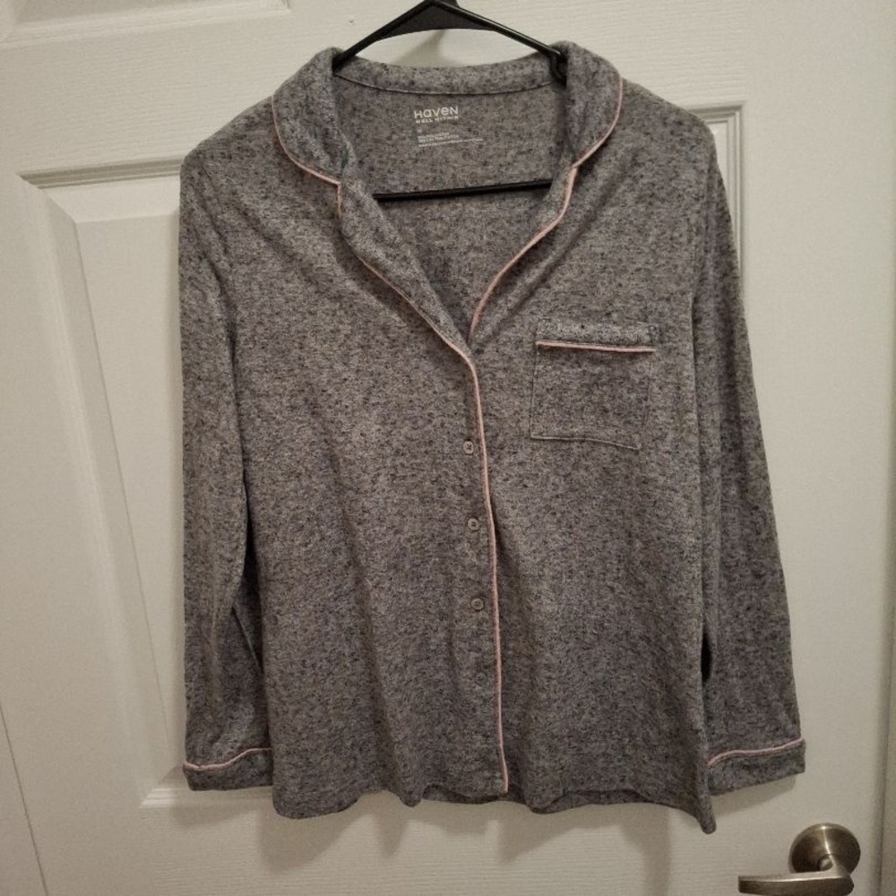 Haven Well Within Medium Grey Pink Piping Soft Flannel Loungewear Pajama Top